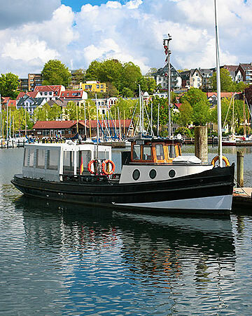 Barki na sprzedaż. Barki rzeczne na sprzedaż. Nowe barki, używane barki na sprzedaż. Barki motorowe, barki uniwersalne, barki kontenerowe, barki zbiornikowe. barki specjalne. Barki pchane.