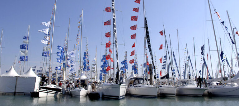 Czym się różni żaglówka, jacht żaglowy i żaglowiec ?