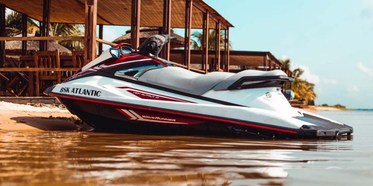 ile pali skuter wodny