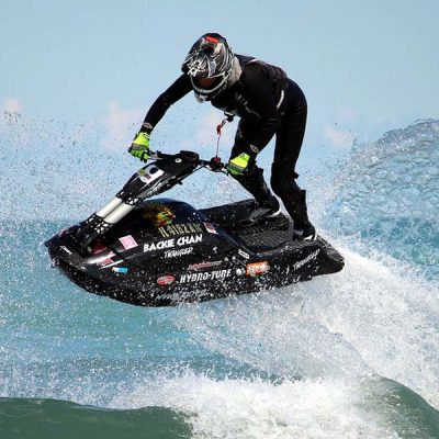 skuter wodny stojący