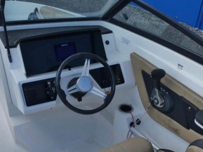 Motorówka Sea Ray SPX 21 2022 | Mercury 150 KM | 4-Suw | Przyczepa | USA